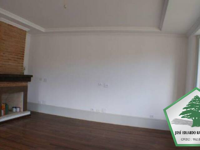 Casa para Venda em Campos do Jordão - 2
