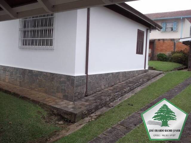 Casa para Venda em Campos do Jordão - 4