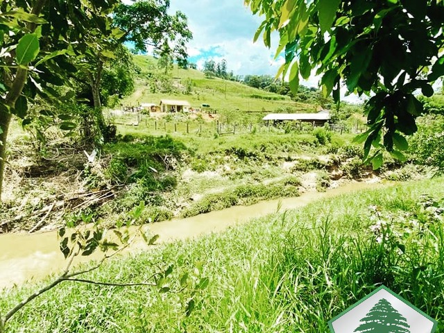 #2013 - Chácara para Venda em Sapucaí-Mirim - MG