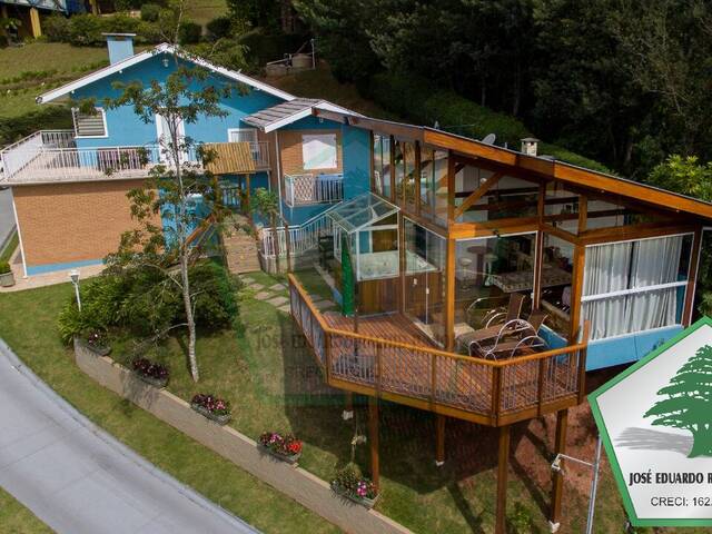 #2032 - Casa para Venda em Campos do Jordão - SP