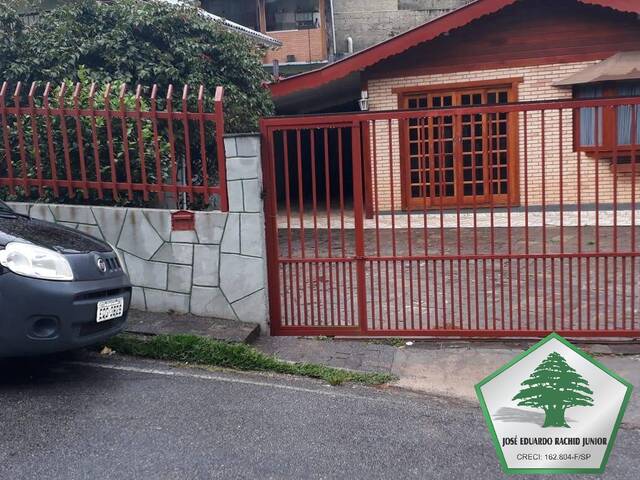 #2037 - Casa para Venda em Campos do Jordão - SP