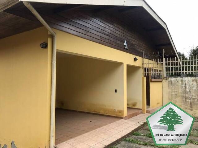 #1043 - Casa para Venda em Campos do Jordão - SP - 2