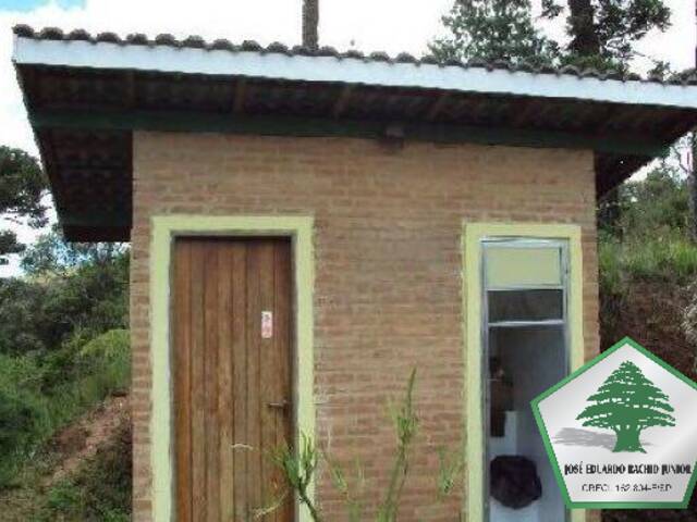 Casa para Venda em Campos do Jordão - 4