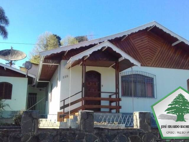 #1050 - Casa para Venda em Campos do Jordão - SP - 1