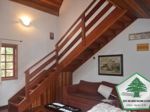 Casa para Venda em Campos do Jordão - 4