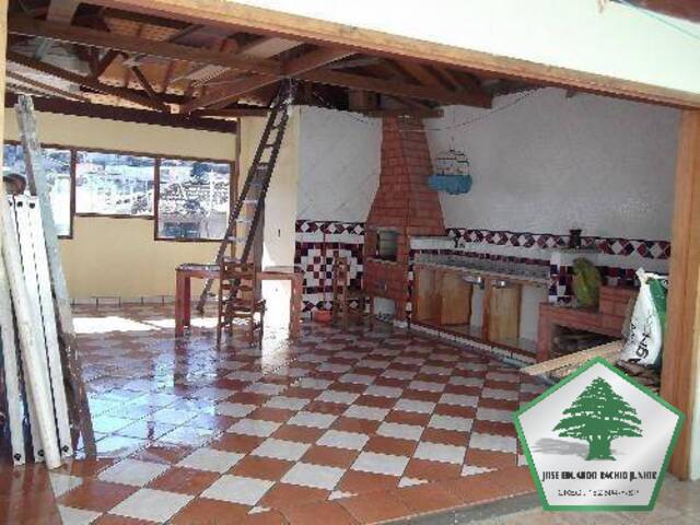 Casa para Venda em Campos do Jordão - 2