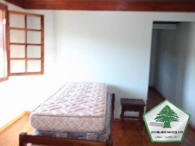 Casa para Venda em Campos do Jordão - 4