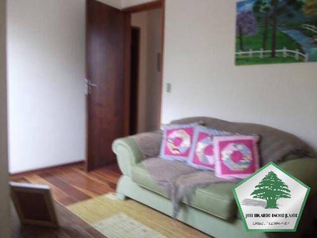 Casa para Venda em Campos do Jordão - 4