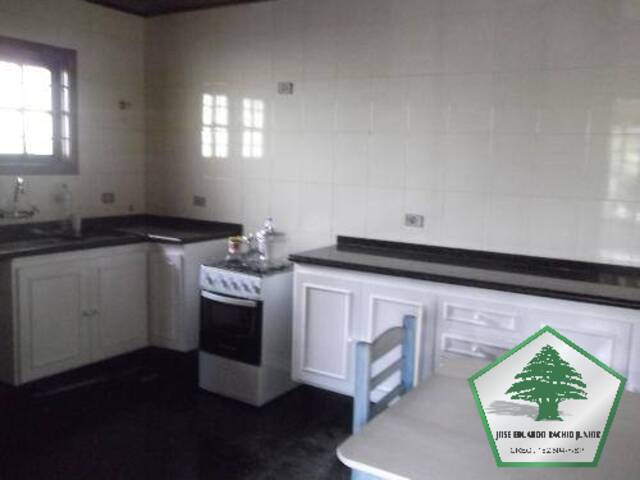 Casa para Venda em Campos do Jordão - 2