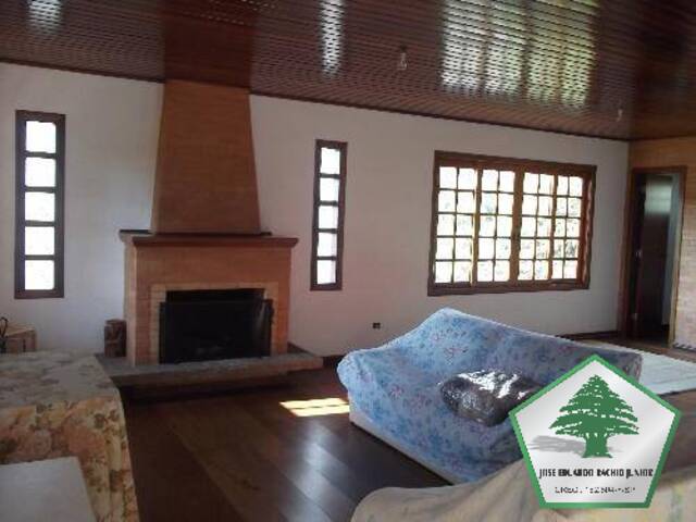 Casa para Venda em Campos do Jordão - 5
