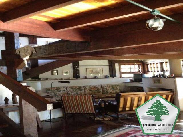 Casa para Venda em Campos do Jordão - 5