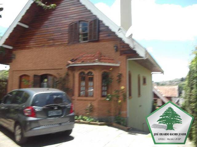 Casa para Venda em Campos do Jordão - 2